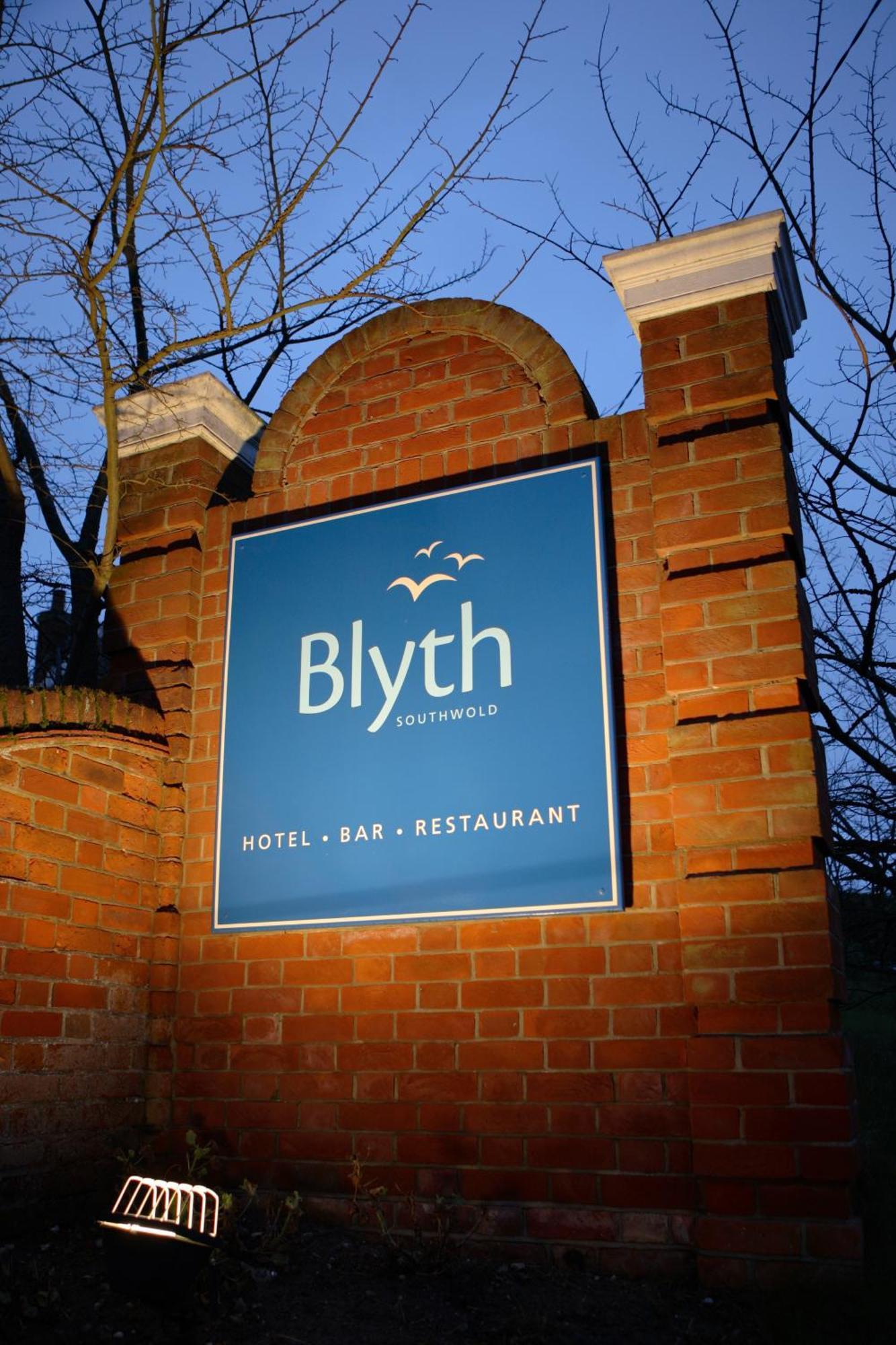 Blyth Hotel Southwold Exterior photo